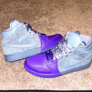 Jordan 1 x Mid Sheila Rashid “UNITE”